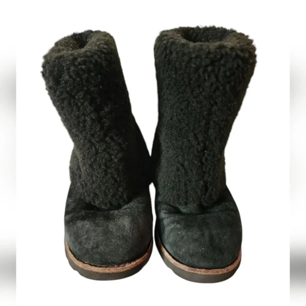 Ugg Australia 3220 Maylin Suede Boot with black shearling cuff Size 5 GUC RARE
